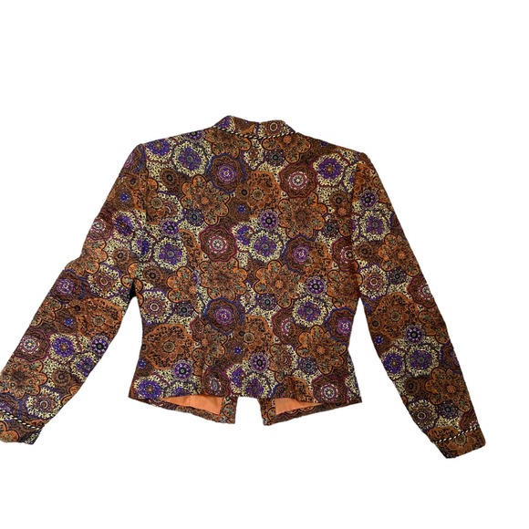 Vintage Don Elliot Skirt Suit Textured Trim and Buttons Size 8 - Picture 3 of 6